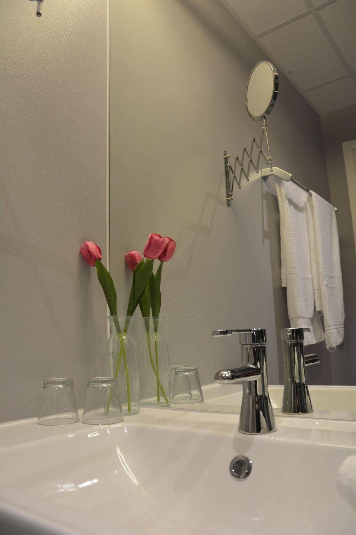 Hotell Entre Norr Umea Ngoại thất bức ảnh